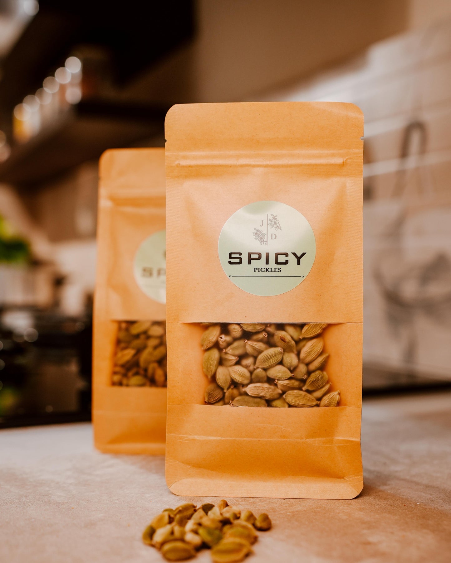 Premium Green Cardamom – 8mm Bold Pods (Queen of Spices) (50g, 100g, 250g)